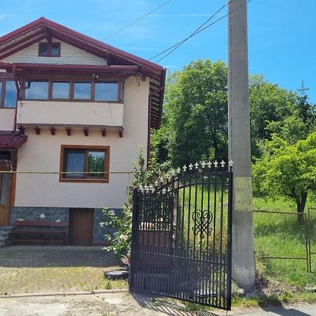 Pensiunea Mirela Breaza  Exterior photo